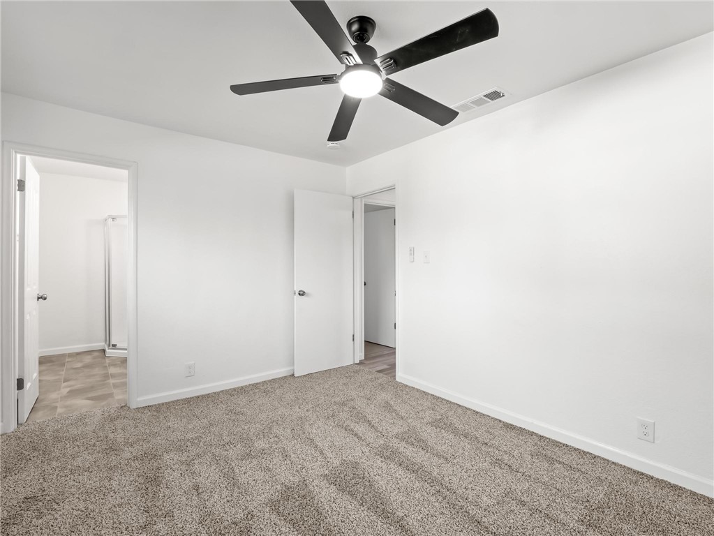 1028 W Holland Ave, Fresno, CA 93705