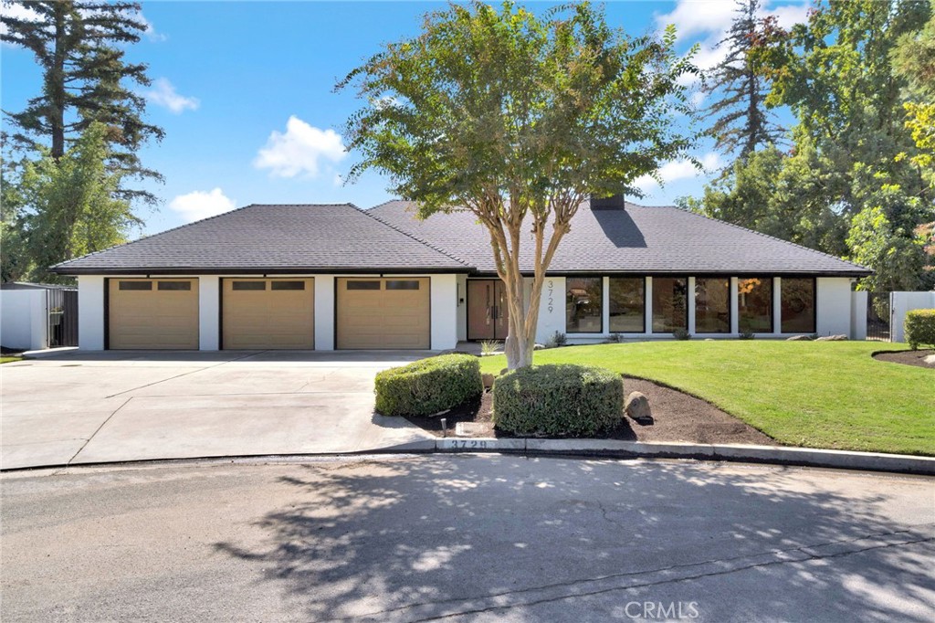 3729 W Fir Ave, Fresno, CA 93711