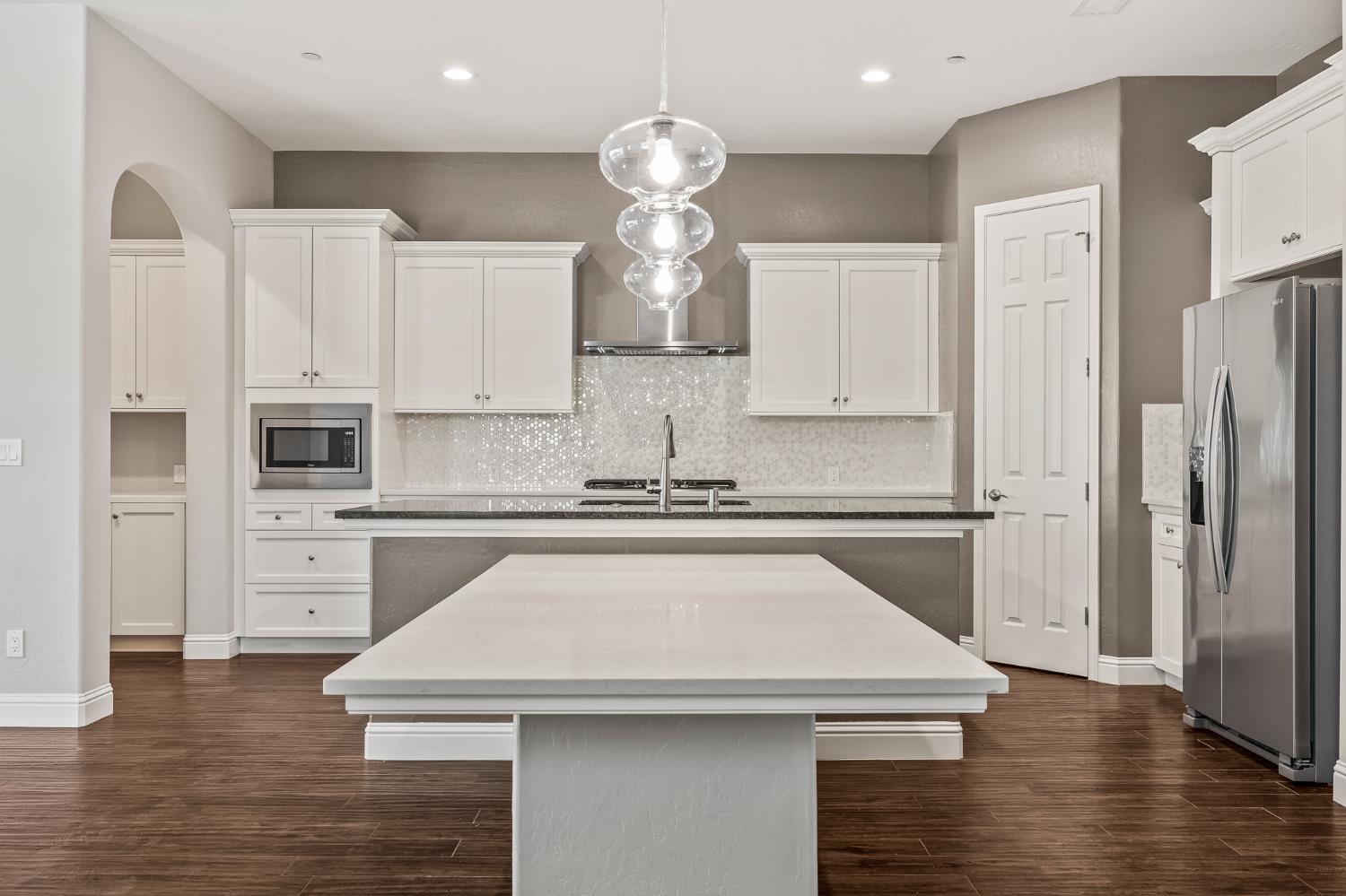 1836 E Bella Rosa Ave, Fresno, CA 93730