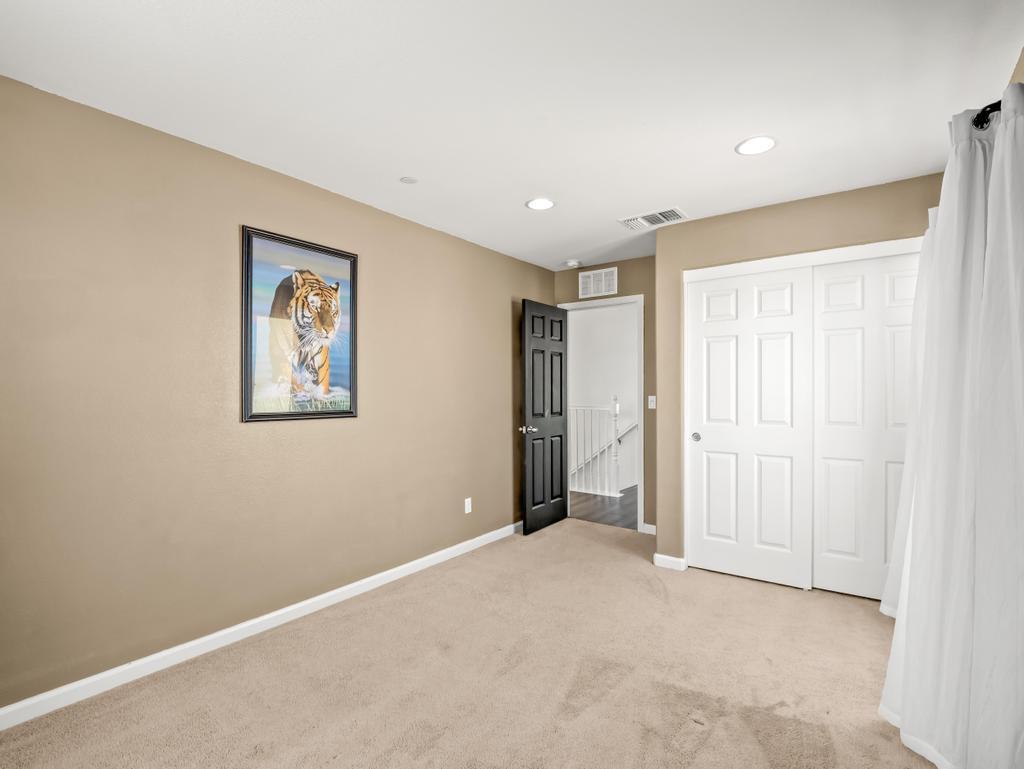 5774 E Beck Ave, Fresno, CA 93727