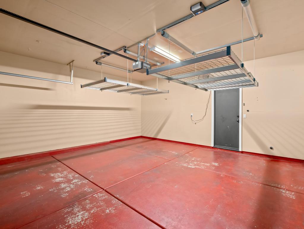 5774 E Beck Ave, Fresno, CA 93727