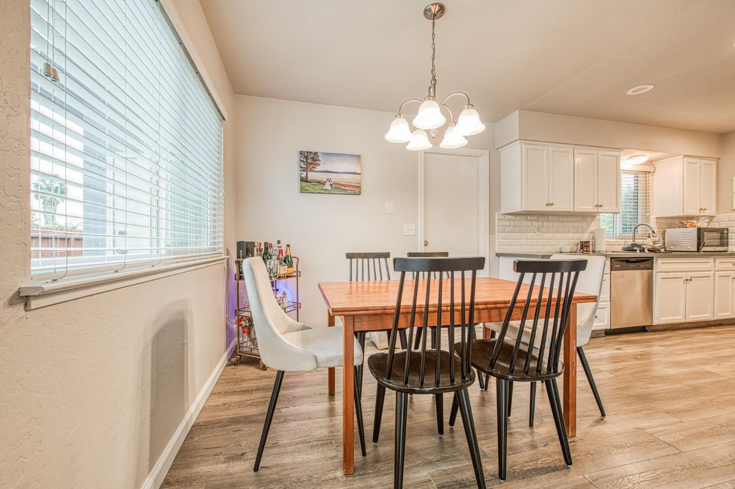 3362 W Celeste Ave, Fresno, CA 93711